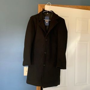 NWT Black Men’s overcoat or trench coat.